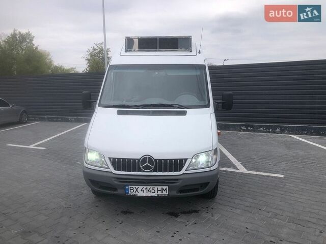 Белый Мерседес Sprinter, объемом двигателя 2.7 л и пробегом 868 тыс. км за 14500 $, фото 1 на Automoto.ua