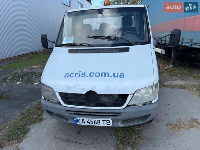 Белый Мерседес Sprinter, объемом двигателя 2.15 л и пробегом 300 тыс. км за 13600 $, фото 1 на Automoto.ua