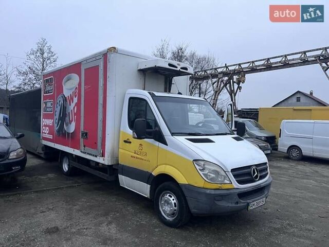 Белый Мерседес Sprinter, объемом двигателя 2.15 л и пробегом 350 тыс. км за 13499 $, фото 1 на Automoto.ua