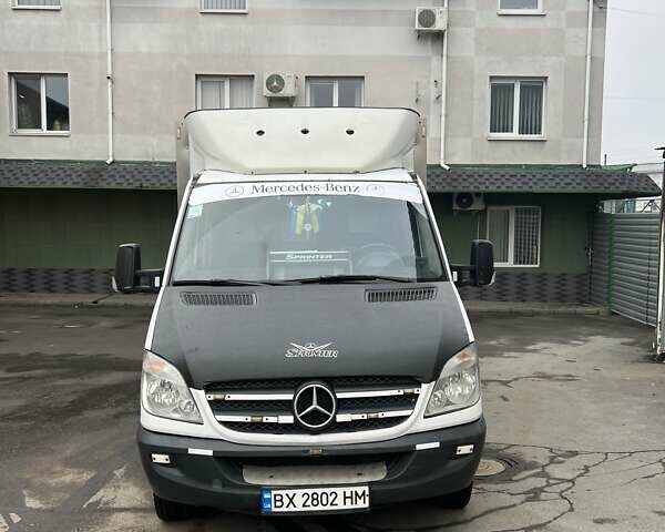 Белый Мерседес Sprinter, объемом двигателя 2.14 л и пробегом 600 тыс. км за 13000 $, фото 1 на Automoto.ua