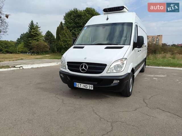 Белый Мерседес Sprinter, объемом двигателя 0 л и пробегом 281 тыс. км за 30500 $, фото 1 на Automoto.ua
