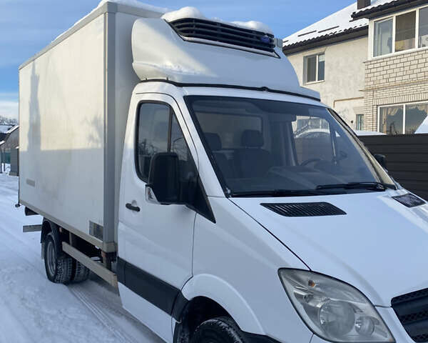 Белый Мерседес Sprinter, объемом двигателя 0 л и пробегом 270 тыс. км за 25400 $, фото 1 на Automoto.ua