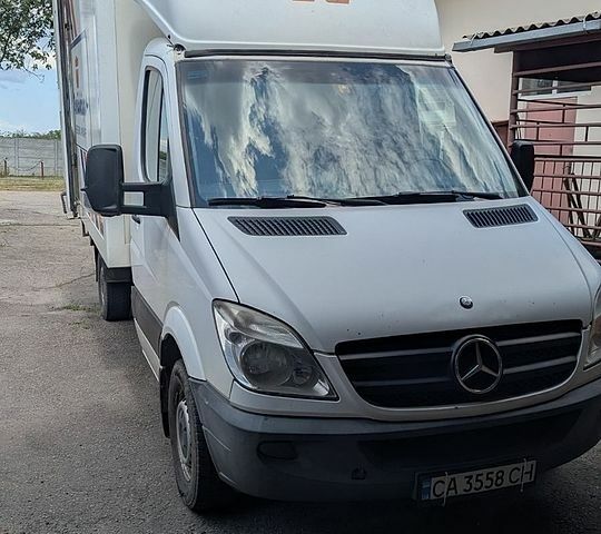 Білий Мерседес Sprinter, об'ємом двигуна 2.14 л та пробігом 340 тис. км за 13500 $, фото 1 на Automoto.ua