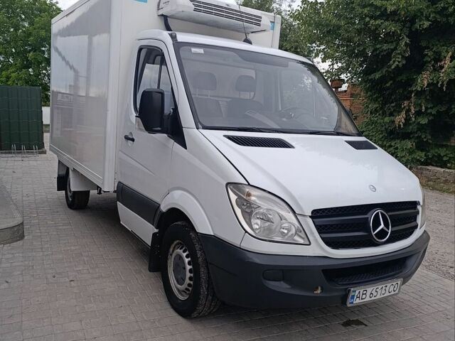 Белый Мерседес Sprinter, объемом двигателя 2.14 л и пробегом 430 тыс. км за 14500 $, фото 1 на Automoto.ua
