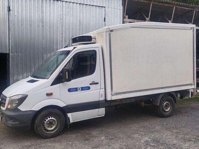 Белый Мерседес Sprinter, объемом двигателя 2.14 л и пробегом 850 тыс. км за 12000 $, фото 1 на Automoto.ua