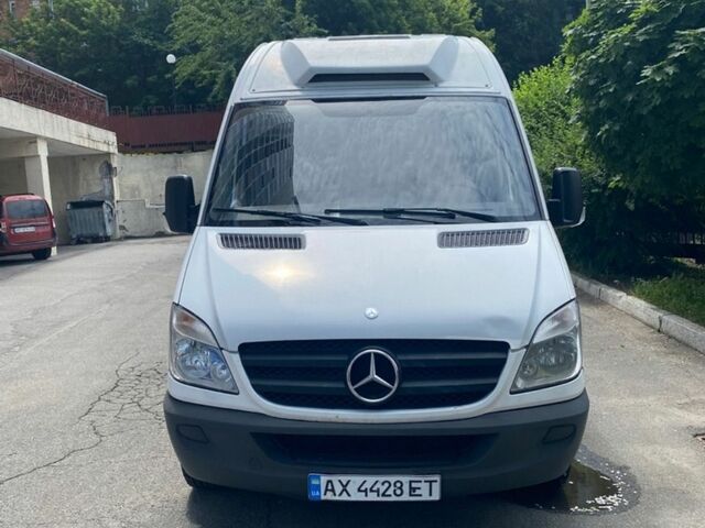 Білий Мерседес Sprinter, об'ємом двигуна 2.14 л та пробігом 265 тис. км за 16500 $, фото 1 на Automoto.ua