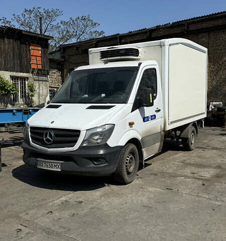 Белый Мерседес Sprinter, объемом двигателя 2.1 л и пробегом 405 тыс. км за 8500 $, фото 1 на Automoto.ua