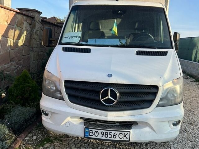 Белый Мерседес Sprinter, объемом двигателя 2.99 л и пробегом 457 тыс. км за 27000 $, фото 1 на Automoto.ua