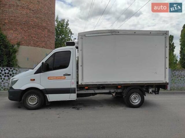 Белый Мерседес Sprinter, объемом двигателя 2.1 л и пробегом 354 тыс. км за 13200 $, фото 1 на Automoto.ua