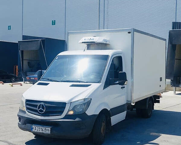 Белый Мерседес Sprinter, объемом двигателя 2.14 л и пробегом 380 тыс. км за 18500 $, фото 1 на Automoto.ua