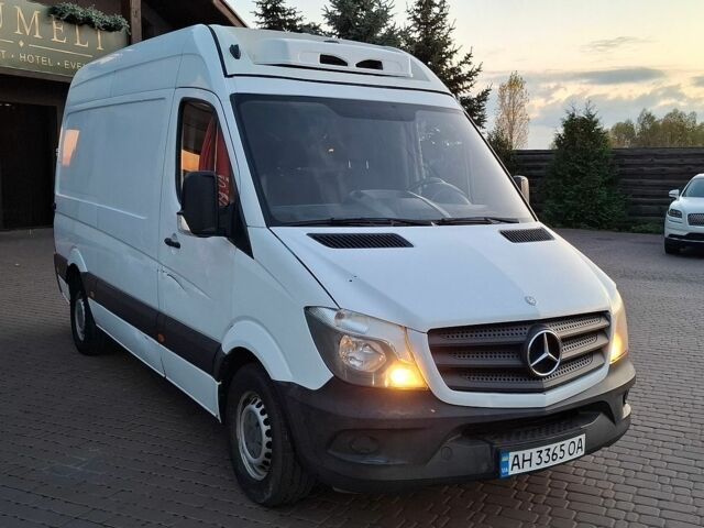 Білий Мерседес Sprinter, об'ємом двигуна 2.14 л та пробігом 250 тис. км за 14000 $, фото 1 на Automoto.ua