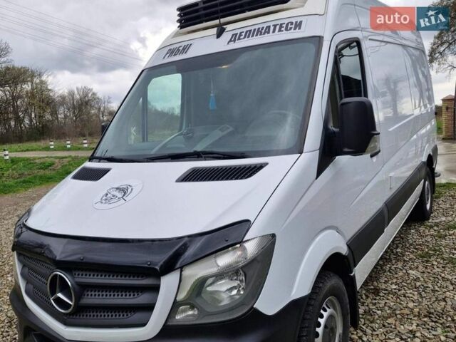 Белый Мерседес Sprinter, объемом двигателя 2.14 л и пробегом 394 тыс. км за 22000 $, фото 1 на Automoto.ua