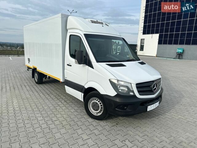 Белый Мерседес Sprinter, объемом двигателя 2.2 л и пробегом 298 тыс. км за 22000 $, фото 1 на Automoto.ua