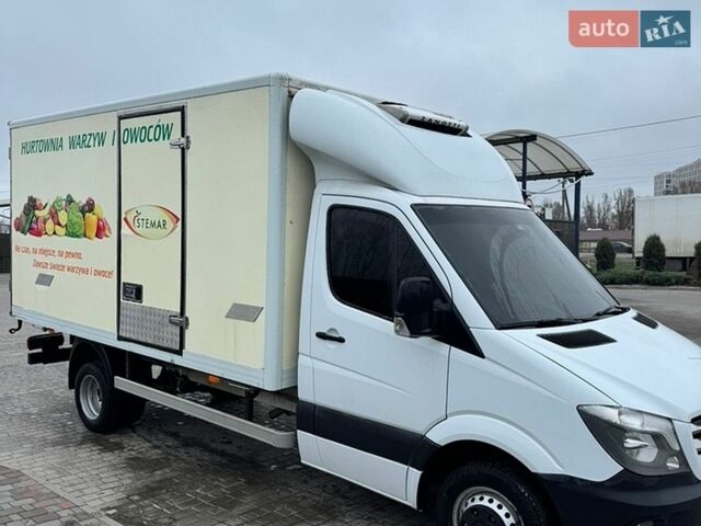 Белый Мерседес Sprinter, объемом двигателя 3 л и пробегом 300 тыс. км за 29000 $, фото 1 на Automoto.ua