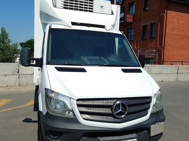 Белый Мерседес Sprinter, объемом двигателя 2.1 л и пробегом 412 тыс. км за 20000 $, фото 1 на Automoto.ua