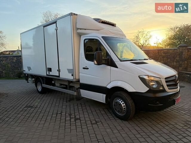 Белый Мерседес Sprinter, объемом двигателя 2.2 л и пробегом 269 тыс. км за 24500 $, фото 1 на Automoto.ua