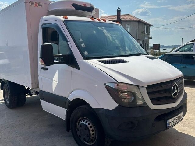 Белый Мерседес Sprinter, объемом двигателя 2.99 л и пробегом 72 тыс. км за 17000 $, фото 1 на Automoto.ua