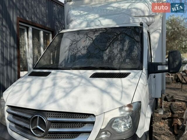 Белый Мерседес Sprinter, объемом двигателя 0 л и пробегом 120 тыс. км за 15000 $, фото 1 на Automoto.ua