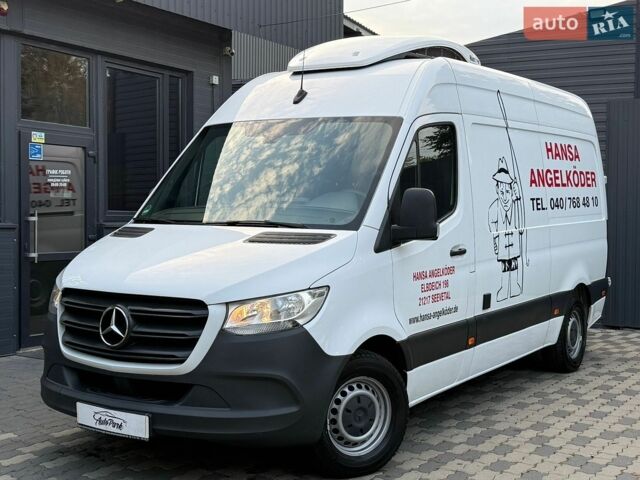 Белый Мерседес Sprinter, объемом двигателя 2.2 л и пробегом 330 тыс. км за 24500 $, фото 1 на Automoto.ua