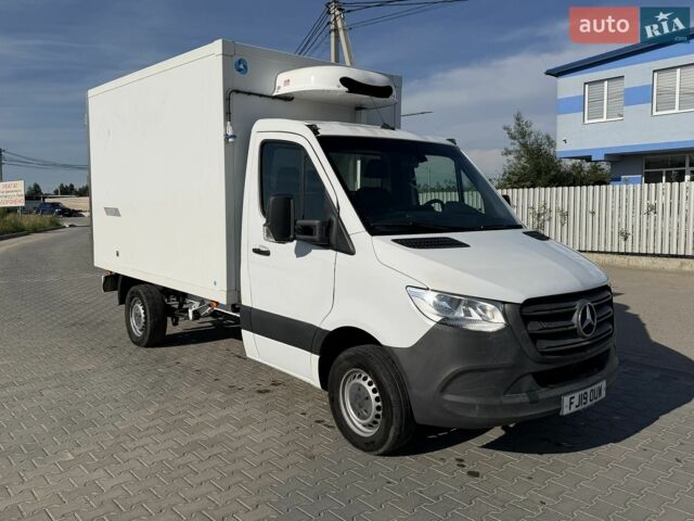 Белый Мерседес Sprinter, объемом двигателя 2.2 л и пробегом 243 тыс. км за 24400 $, фото 1 на Automoto.ua