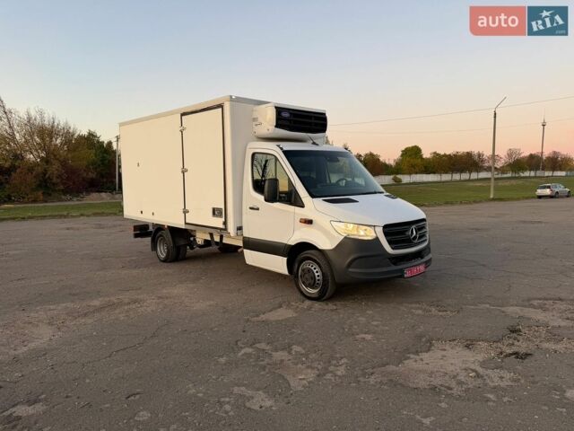 Белый Мерседес Sprinter, объемом двигателя 3 л и пробегом 386 тыс. км за 42000 $, фото 1 на Automoto.ua