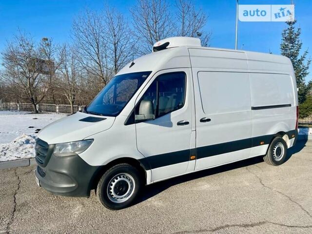 Білий Мерседес Sprinter, об'ємом двигуна 2.15 л та пробігом 277 тис. км за 25000 $, фото 1 на Automoto.ua