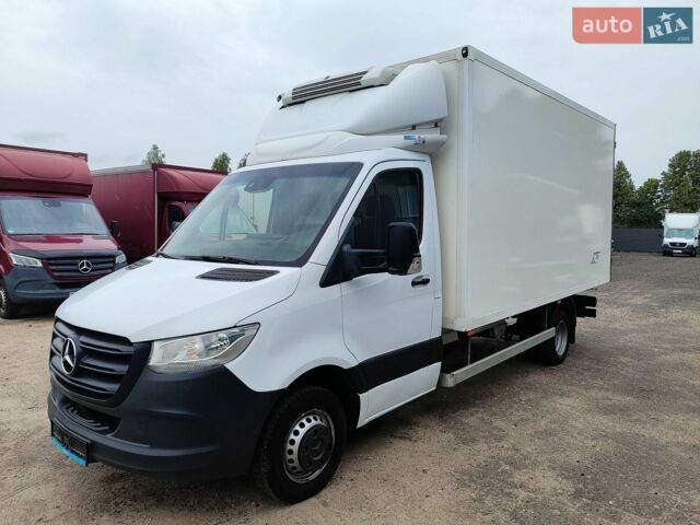 Белый Мерседес Sprinter, объемом двигателя 2.1 л и пробегом 244 тыс. км за 29900 $, фото 1 на Automoto.ua