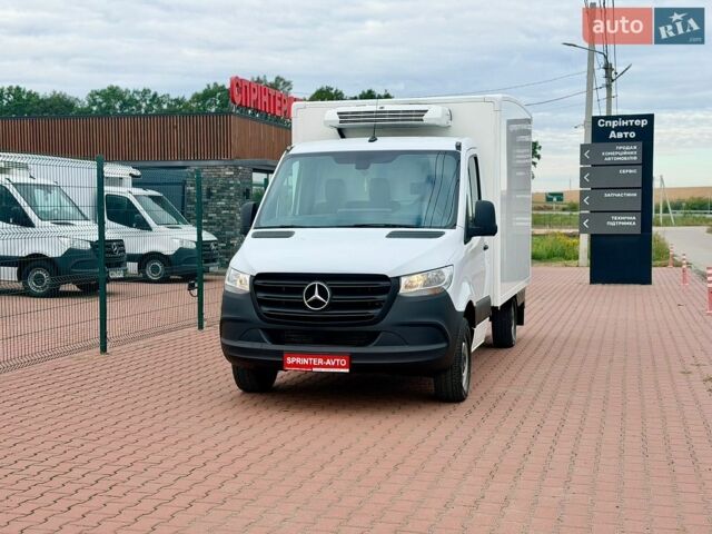 Белый Мерседес Sprinter, объемом двигателя 2.1 л и пробегом 356 тыс. км за 26500 $, фото 1 на Automoto.ua
