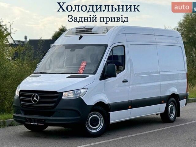 Белый Мерседес Sprinter, объемом двигателя 2.2 л и пробегом 315 тыс. км за 26200 $, фото 1 на Automoto.ua