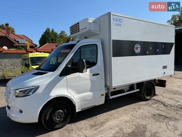 Белый Мерседес Sprinter, объемом двигателя 3 л и пробегом 140 тыс. км за 45700 $, фото 1 на Automoto.ua