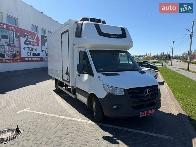 Белый Мерседес Sprinter, объемом двигателя 2.14 л и пробегом 545 тыс. км за 25900 $, фото 1 на Automoto.ua