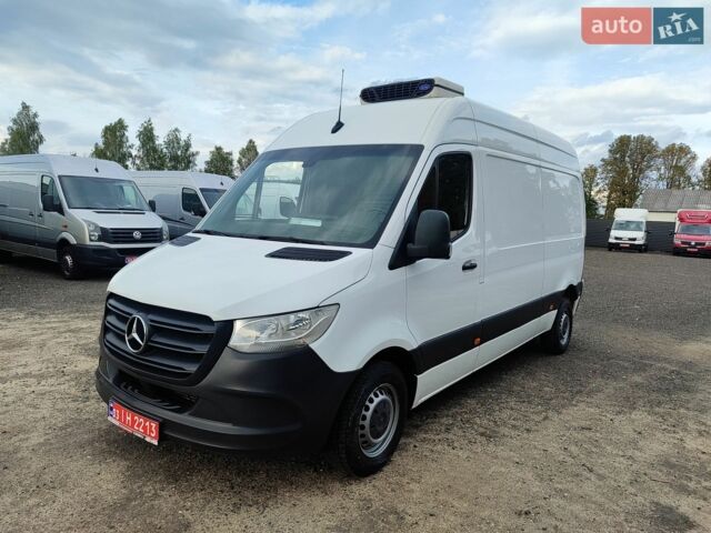 Белый Мерседес Sprinter, объемом двигателя 2 л и пробегом 378 тыс. км за 24900 $, фото 1 на Automoto.ua