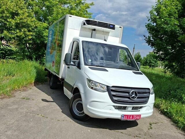 Белый Мерседес Sprinter, объемом двигателя 2 л и пробегом 220 тыс. км за 25000 $, фото 1 на Automoto.ua