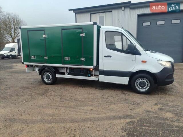 Белый Мерседес Sprinter, объемом двигателя 2 л и пробегом 265 тыс. км за 26900 $, фото 1 на Automoto.ua