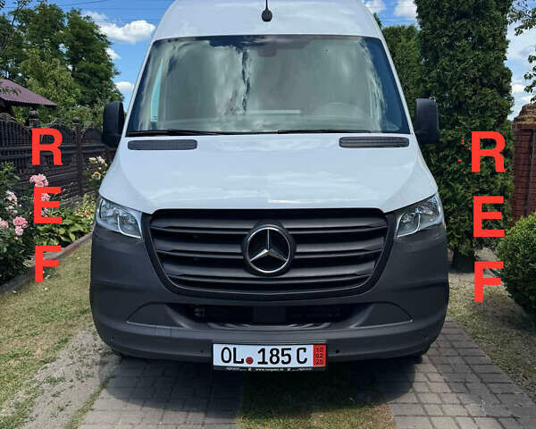 Білий Мерседес Sprinter, об'ємом двигуна 0 л та пробігом 135 тис. км за 39851 $, фото 1 на Automoto.ua
