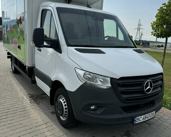 Белый Мерседес Sprinter, объемом двигателя 3 л и пробегом 1 тыс. км за 78000 $, фото 1 на Automoto.ua