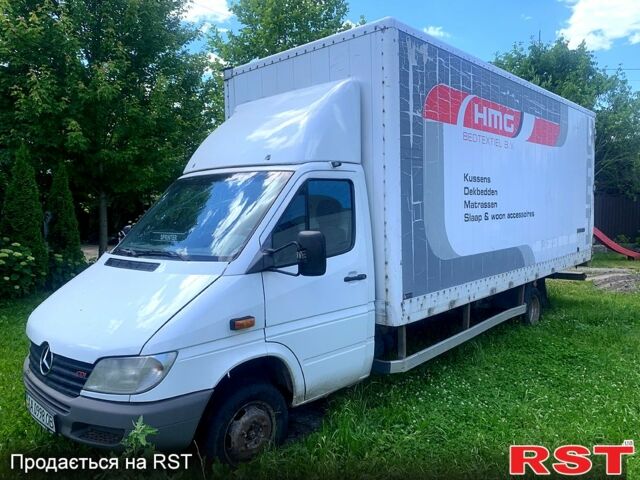 Белый Мерседес Sprinter, объемом двигателя 2.7 л и пробегом 500 тыс. км за 8500 $, фото 1 на Automoto.ua