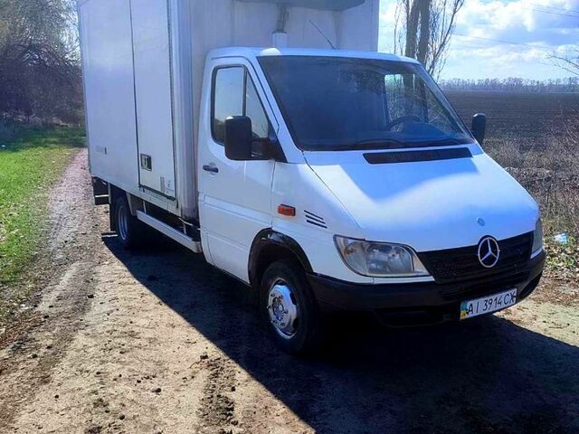 Білий Мерседес Sprinter, об'ємом двигуна 2.2 л та пробігом 0 тис. км за 8000 $, фото 1 на Automoto.ua