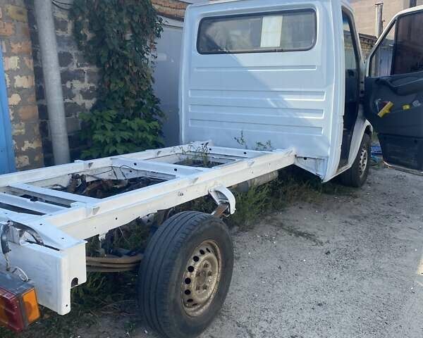 Белый Мерседес Sprinter, объемом двигателя 2.15 л и пробегом 500 тыс. км за 7500 $, фото 1 на Automoto.ua