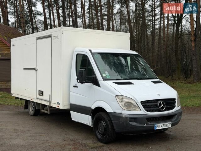 Білий Мерседес Sprinter, об'ємом двигуна 2.15 л та пробігом 540 тис. км за 7700 $, фото 1 на Automoto.ua