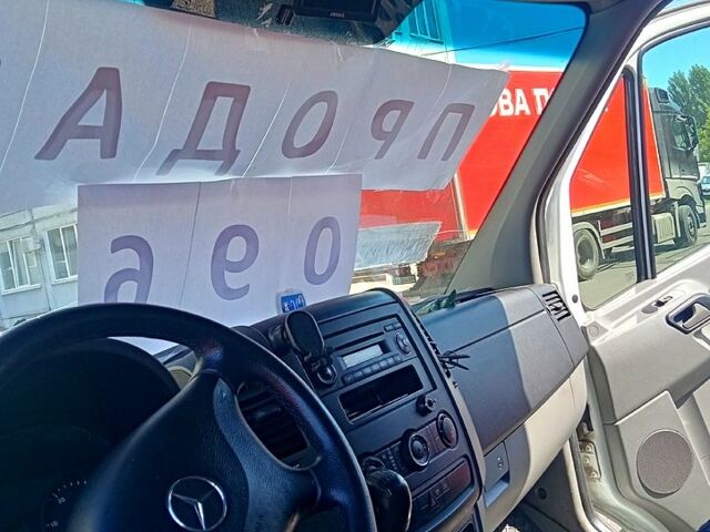 Білий Мерседес Sprinter, об'ємом двигуна 2.2 л та пробігом 397 тис. км за 11000 $, фото 1 на Automoto.ua