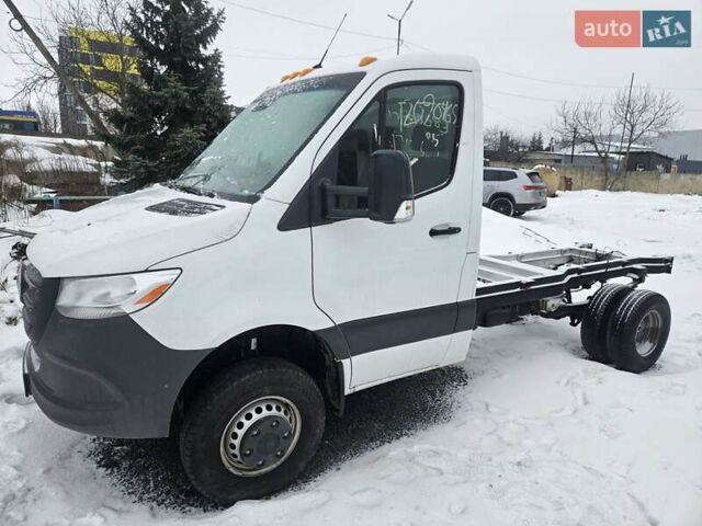 Белый Мерседес Sprinter, объемом двигателя 0 л и пробегом 1 тыс. км за 35000 $, фото 1 на Automoto.ua