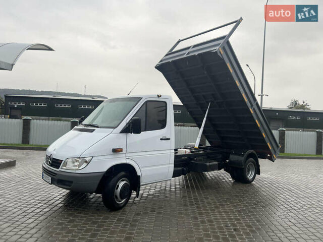 Белый Мерседес Sprinter, объемом двигателя 2.7 л и пробегом 451 тыс. км за 18700 $, фото 1 на Automoto.ua