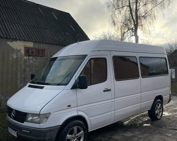 Білий Мерседес Sprinter, об'ємом двигуна 2.9 л та пробігом 360 тис. км за 5500 $, фото 1 на Automoto.ua