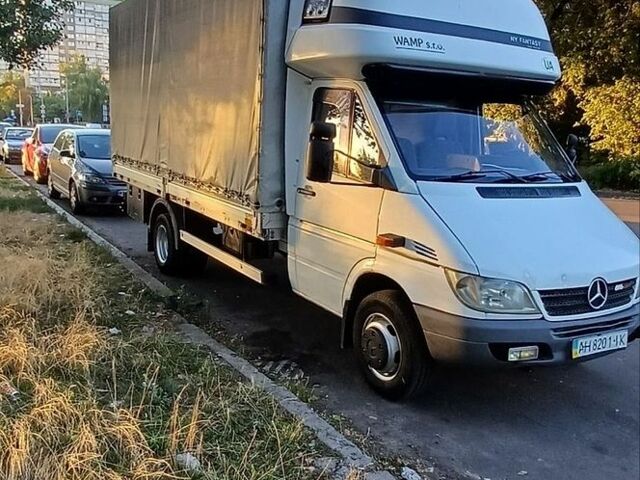 Білий Мерседес Sprinter, об'ємом двигуна 2.69 л та пробігом 834 тис. км за 12000 $, фото 1 на Automoto.ua