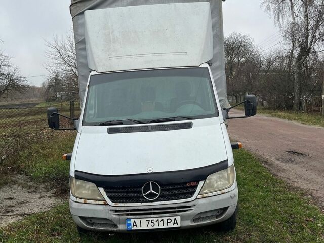 Белый Мерседес Sprinter, объемом двигателя 2.69 л и пробегом 740 тыс. км за 11000 $, фото 1 на Automoto.ua