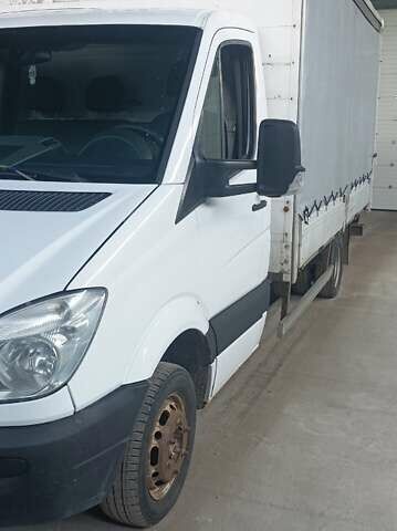 Белый Мерседес Sprinter, объемом двигателя 2.14 л и пробегом 600 тыс. км за 14900 $, фото 1 на Automoto.ua