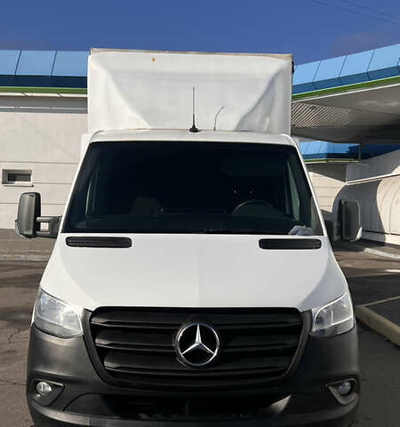 Белый Мерседес Sprinter, объемом двигателя 0 л и пробегом 178 тыс. км за 24700 $, фото 1 на Automoto.ua