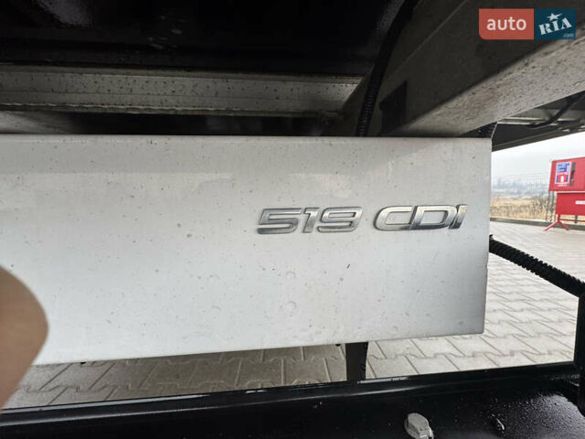 Белый Мерседес Sprinter, объемом двигателя 1.95 л и пробегом 132 тыс. км за 37500 $, фото 1 на Automoto.ua