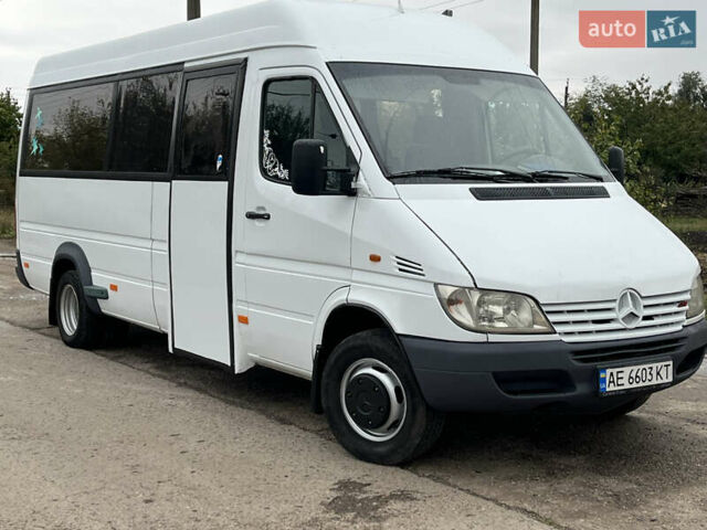 Білий Мерседес Sprinter, об'ємом двигуна 2.7 л та пробігом 371 тис. км за 13500 $, фото 1 на Automoto.ua
